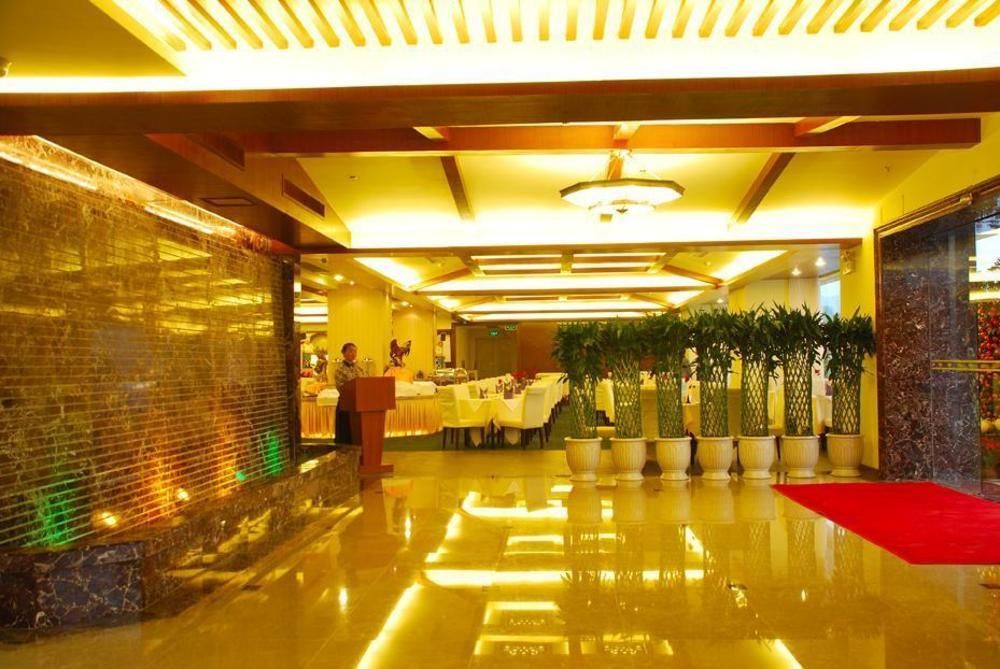 Vienna Hotel Guangzhou Shaheding Metro Station المظهر الخارجي الصورة